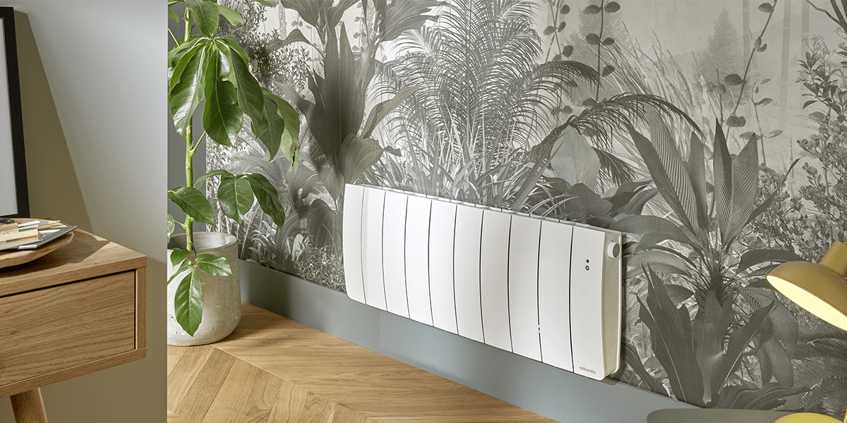 radiateur électrique horizontal blanc papier peint salon